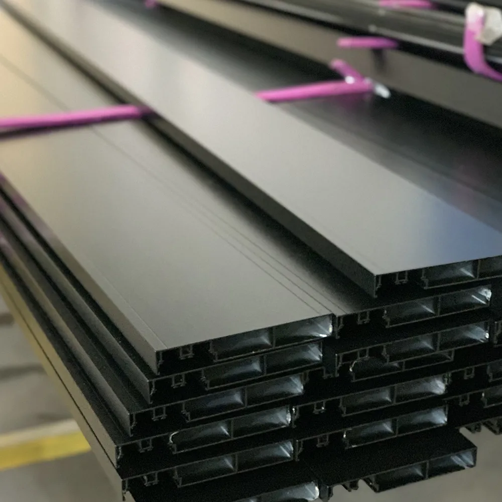 Stacked Raw Aluminium Curtain Wall Extrusion Bars - Aluminium Extrusion Profiles - laluxalu.com